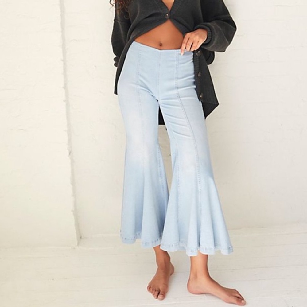 Free people Cha Cha Flare Jeans 27